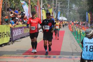 BIB: 4492, 47997
                            <button type="button" onclick="openModal(8246490)" class="btn btn-primary btn-sm float-right btn-popup" data-toggle="modal" data-target=".modal-high-quality">
                        <i class="fas fa-shopping-cart"></i> Add to Cart
                    </button>
                                            <button type="button" onclick="isThisMe(8246490, true)" class="btn btn-success btn-sm float-right btn-popup btn-isme hidden" data-toggle="tooltip" data-placement="bottom" title="นี่คือรูปของคุณใช่ไหม คลิกที่นี่เพื่อเอาเข้าอัลบั้ม">
                        <i class="fas fa-plus"></i> Add to album
                    </button>
                    <button type="button" onclick="isThisMe(8246490, false)" class="btn btn-warning btn-sm float-right btn-popup btn-isnotme hidden">
                        <i class="fas fa-ban"></i> Remove from album
                    </button>